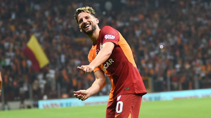 But complètement fou du Belge.