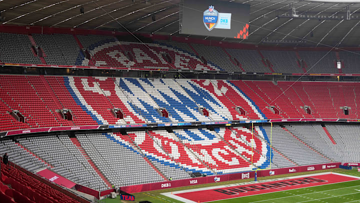 Bayern Munich reportedly made a move for young German midfielder.