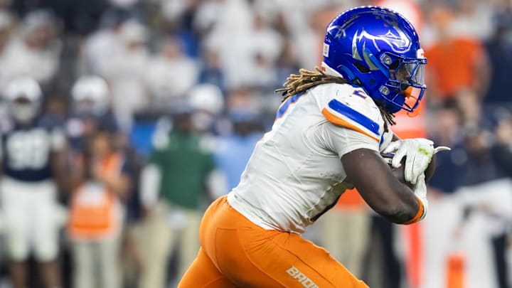 Dec 31, 2024; Glendale, AZ, USA; Boise State Broncos running back Ashton Jeanty (2) against the Penn State Nittany Lions during the Fiesta Bowl at State Farm Stadium. Mandatory Credit: Mark J. Rebilas-Imagn Images
