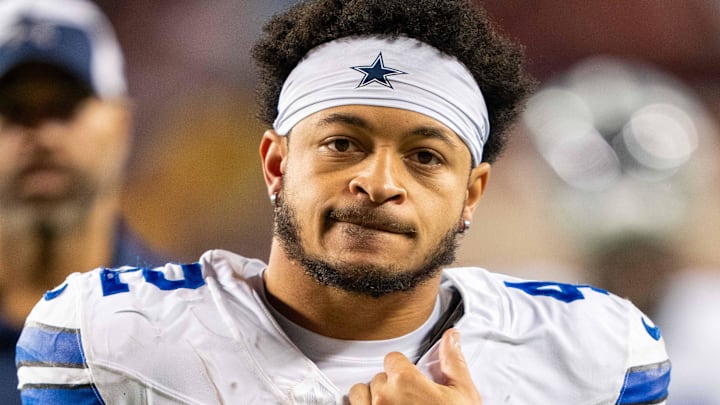 RB Deuve Vaughn's job could be in jeopardy as the NFL preseason begins. 