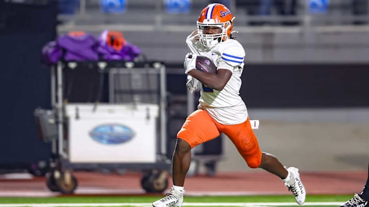 Spring Grand Oak running back Keilan Gause ran for 201 yards in a win last week vs. Conroe Caney Creek.