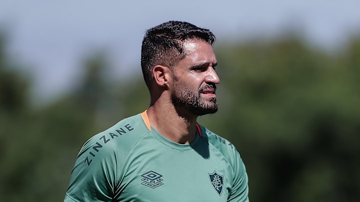 Renato Augusto está livre no mercado Renato Augusto está livre no mercado