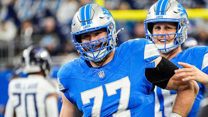 Detroit Lions center Frank Ragnow (77). Detroit Lions center Frank Ragnow (77).
