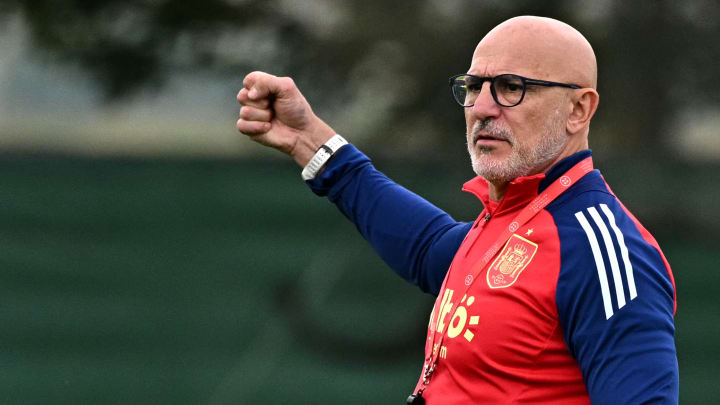 De La Fuente is aiming to lead Spain to another European Championship title De La Fuente is aiming to lead Spain to another European Championship title