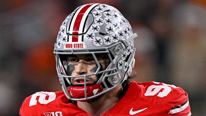 Ohio State Buckeyes defensive end Caden Curry Ohio State Buckeyes defensive end Caden Curry