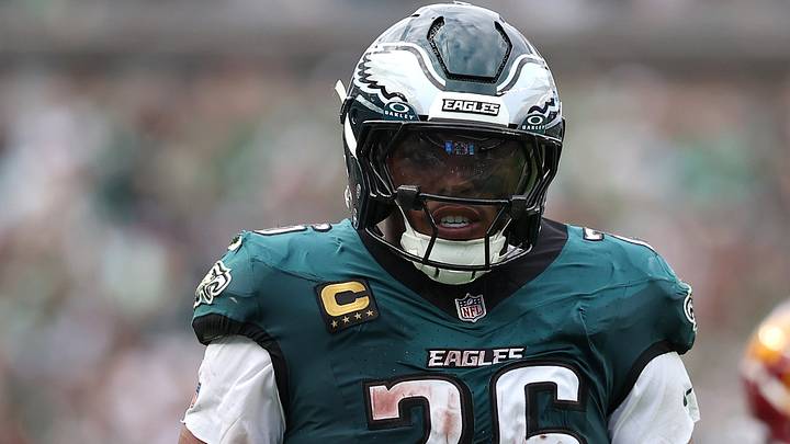 Philadelphia Eagles running back Saquon Barkley (26) reacts after a play against the Washington Commanders during the first half at Lincoln Financial Field. Mandatory Credit: Bill Streicher-Imagn Images Philadelphia Eagles running back Saquon Barkley (26) reacts after a play against the Washington Commanders during the first half at Lincoln Financial Field. Mandatory Credit: Bill Streicher-Imagn Images