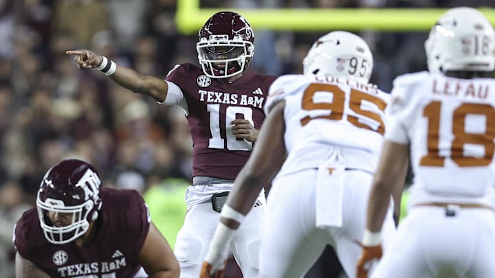 Texas A&M Aggies quarterback Marcel Reed (10) signals at the line of scrimmage during the first quarter against the Texas Longhorns at Kyle Field.