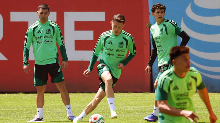 FBL-FRIENDLY-MEX-TRAINING FBL-FRIENDLY-MEX-TRAINING