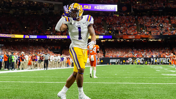 Ja'Marr Chase scores a touchdown as The LSU Tigers take on The Clemson Tigers in the 2020 College Football Playoff National Championship.  Monday, Jan. 13, 2020.

Cfp Monday Half1 7992