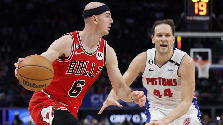 Mar 1, 2023; Detroit, Michigan, USA;  Chicago Bulls guard Alex Caruso (6) dribbles on Detroit