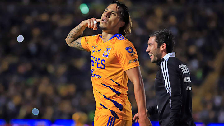 Tigres UANL v Santos Laguna - Playoffs Torneo Grita Mexico A21 Liga MX