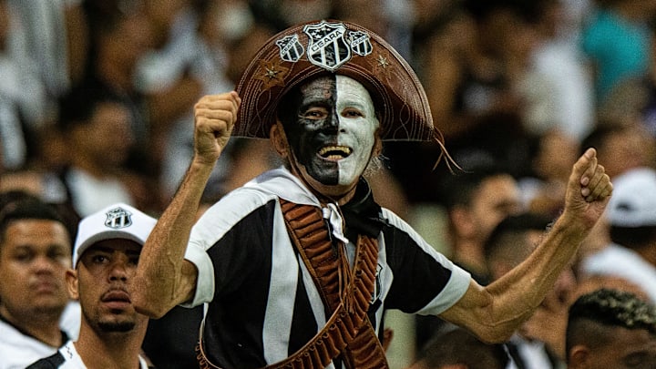 O mandatário alvinegro entregou o cargo nesta quinta-feira (9)