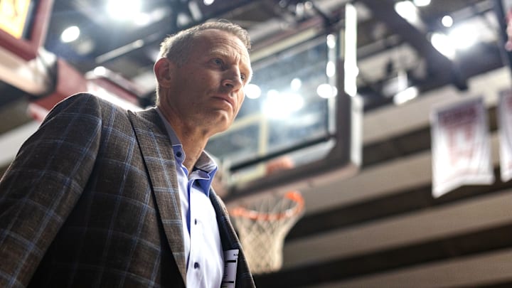 Nov 11, 2024; Tuscaloosa, Alabama, USA; Alabama Crimson Tide head coach Nate Oats walks onto the court before the game at Coleman Coliseum. Mandatory Credit: Will McLelland-Imagn Images