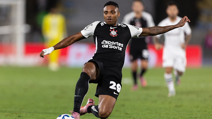 Vitinho se lesionou durante duelo entre Corinthians e Mirassol