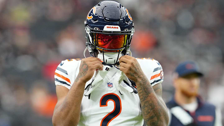 Chicago Bears wide receiver DJ Moore warms up before the game against the Las Vegas Raiders.