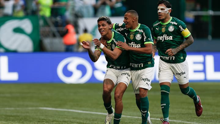 Palmeiras chegou a sete vitórias em 16 rodadas