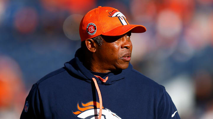 Indianapolis Colts v Denver Broncos