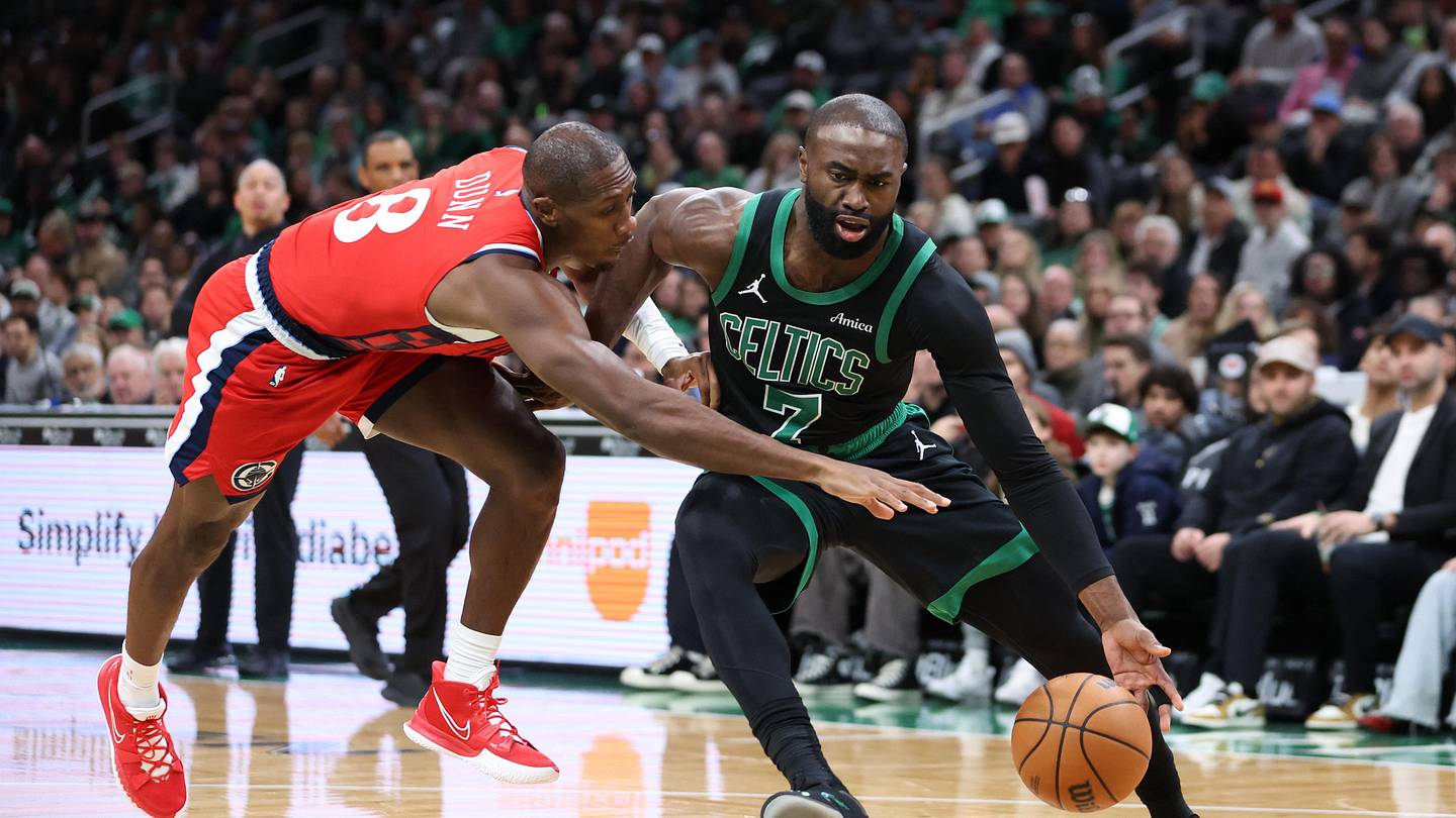 Clippers Target Jaylen Brown in Potential Leonard Swap