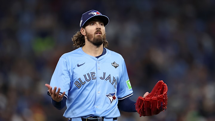 World Series - Los Angeles Dodgers v Toronto Blue Jays - Game Six