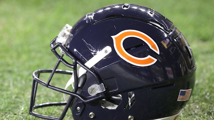 Nov 8, 2021; Pittsburgh, Pennsylvania, USA; A Chicago Bears helmet is seen on the field before the Bears play the Pittsburgh Steelers at Heinz Field. Mandatory Credit: Charles LeClaire-Imagn Images Nov 8, 2021; Pittsburgh, Pennsylvania, USA; A Chicago Bears helmet is seen on the field before the Bears play the Pittsburgh Steelers at Heinz Field. Mandatory Credit: Charles LeClaire-Imagn Images