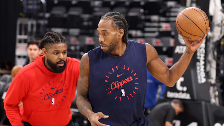 Feb 8, 2025; Inglewood, California, USA;  Los Angeles Clippers forward Kawhi Leonard (2) warms up prior to a game against the Utah Jazz at Intuit Dome. Mandatory Credit: Kiyoshi Mio-Imagn Images