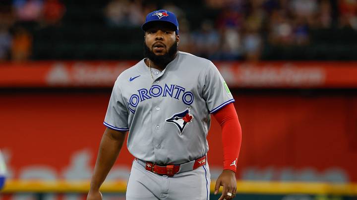 Sep 20, 2026; Arlington, Texas, USA; Toronto Blue Jays first baseman Vladimir Guerrero Jr. (27) looks on during the first inning against the Texas Rangers at Globe Life Field. Mandatory Credit: Chris Jones-Imagn Images Sep 20, 2026; Arlington, Texas, USA; Toronto Blue Jays first baseman Vladimir Guerrero Jr. (27) looks on during the first inning against the Texas Rangers at Globe Life Field. Mandatory Credit: Chris Jones-Imagn Images