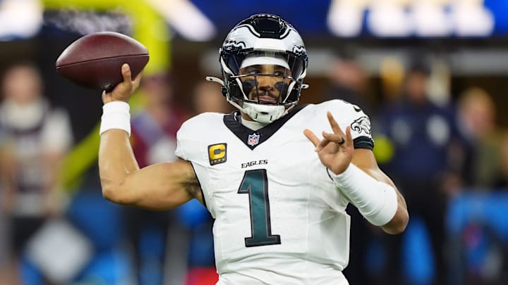 Jalen Hurts threw four picks in the Eagles’ loss to the Chargers. Jalen Hurts threw four picks in the Eagles’ loss to the Chargers.