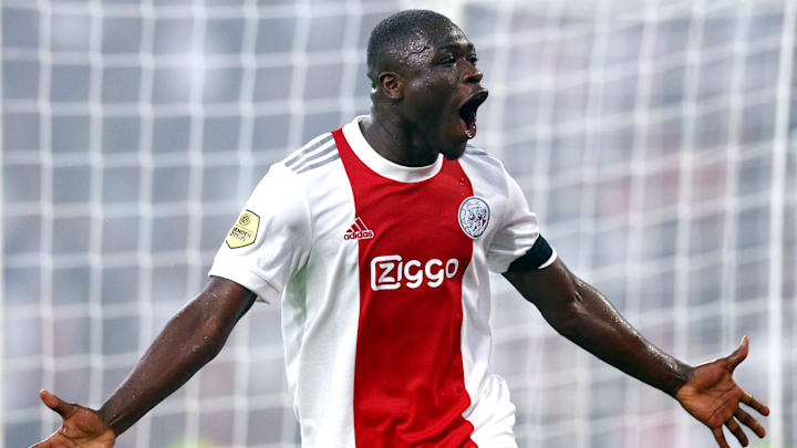 Brian Brobbey kehrt dauerhaft zu Ajax Amsterdam zurück 