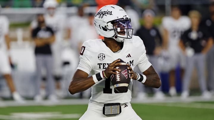 Sep 13, 2025; South Bend, Indiana, USA; Texas A&M Aggies quarterback Marcel Reed (10) looks to make a pass during the first half against the Notre Dame Fighting Irish at Notre Dame Stadium. Mandatory Credit: Michael Caterina-Imagn Images Sep 13, 2025; South Bend, Indiana, USA; Texas A&M Aggies quarterback Marcel Reed (10) looks to make a pass during the first half against the Notre Dame Fighting Irish at Notre Dame Stadium. Mandatory Credit: Michael Caterina-Imagn Images
