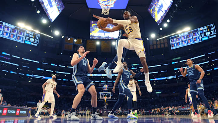 The Lakers are road underdogs to the Grizzlies on Saturday night.