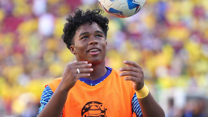 Jul 2, 2024; Santa Clara, CA, USA; Brazil forward Endrick (9) before the game against Colombia at Levi's Stadium. Mandatory Credit: Darren Yamashita-Imagn Images