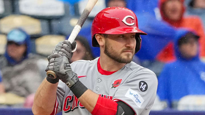 May 26, 2025; Kansas City, Missouri, USA; Cincinnati Reds shortstop Garrett Hampson (6) at bat against the Kansas City Royals during the game at Kauffman Stadium. Mandatory Credit: Denny Medley-Imagn Images May 26, 2025; Kansas City, Missouri, USA; Cincinnati Reds shortstop Garrett Hampson (6) at bat against the Kansas City Royals during the game at Kauffman Stadium. Mandatory Credit: Denny Medley-Imagn Images