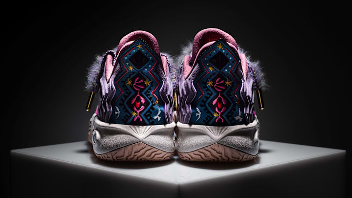 Kyrie Irving unveils his 2nd signature ANTA basketball shoe