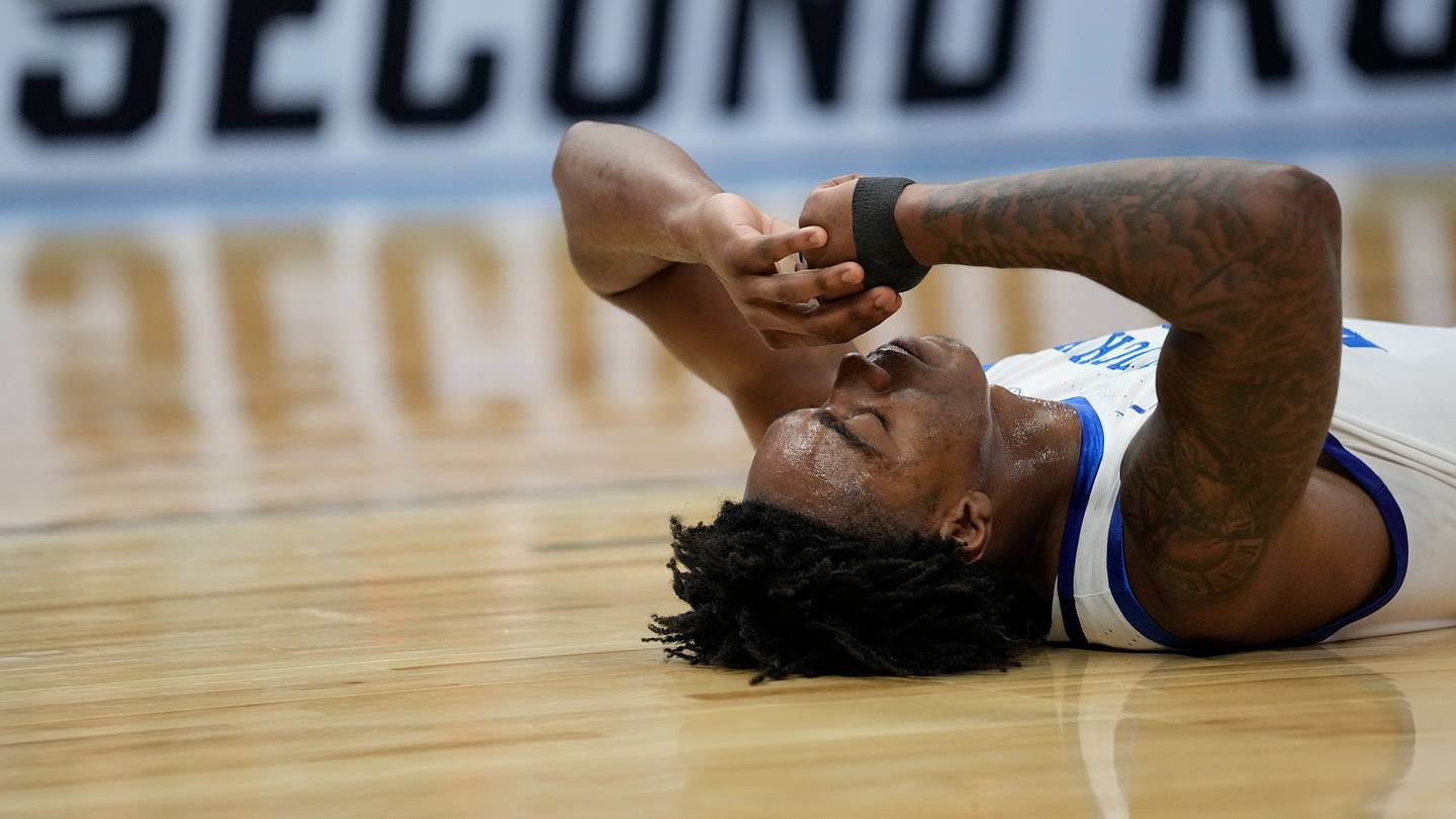 Kentucky Wildcats Chase Title Amid Venue Controversy