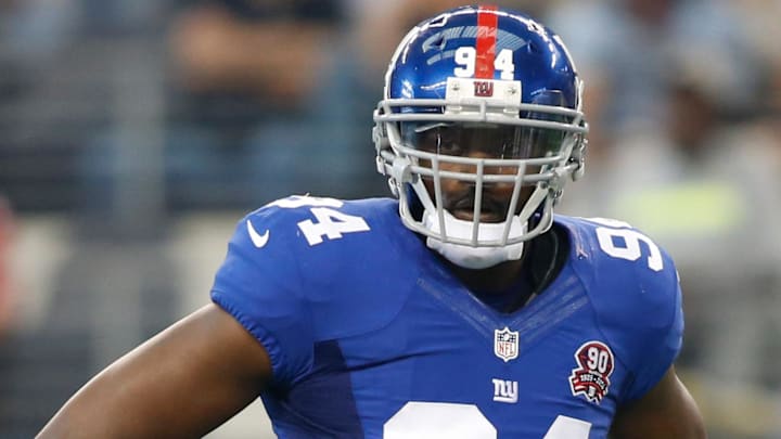 Oct 19, 2014; Arlington, TX, USA; New York Giants defensive end Mathias Kiwanuka (94) on the field during the game against the Dallas Cowboys at AT&T Stadium. Dallas beat New York 31-21. Oct 19, 2014; Arlington, TX, USA; New York Giants defensive end Mathias Kiwanuka (94) on the field during the game against the Dallas Cowboys at AT&T Stadium. Dallas beat New York 31-21.