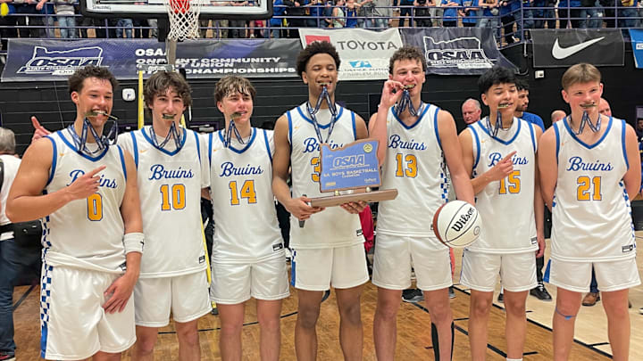 The Barlow Bruins defeated Jesuit for their first OSAA boys basketball state championship.