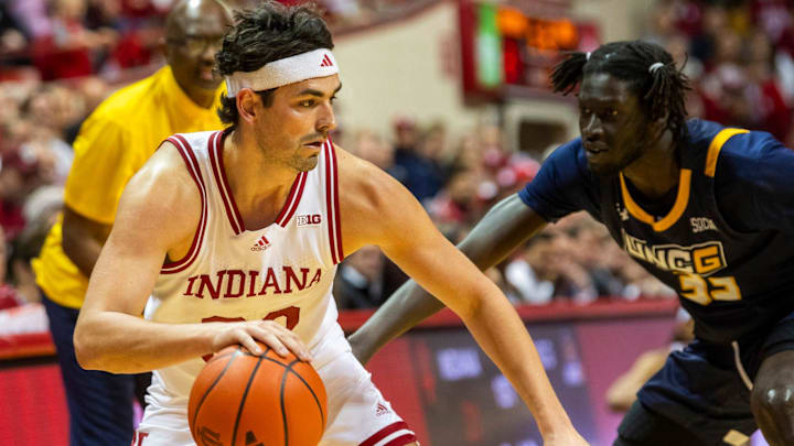 Indiana's Trey Galloway (32) drives against UNC Greensboro at Simon Skjodt Assembly Hall.