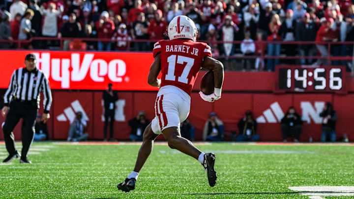 Jacory Barney Jr runs the opening kickoff 45 yards against Wisconsin. 