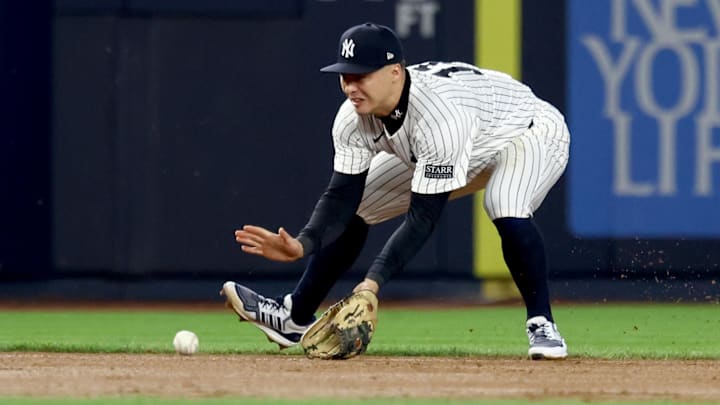 A disastrous fifth inning from the Yankees left the door open for the Dodgers to mount a comeback and claim Game 5.