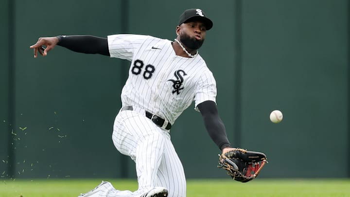 Chicago White Sox outfielder Luis Robert Jr. Chicago White Sox outfielder Luis Robert Jr.