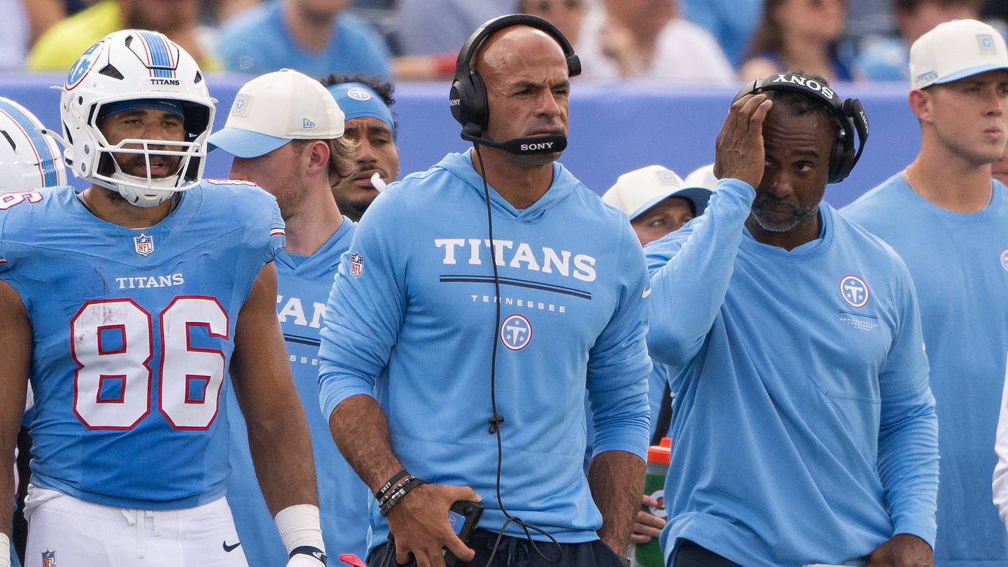 Latest Titans Prediction Hands Tennessee a Realistic Bar for Robert Saleh Debut Season