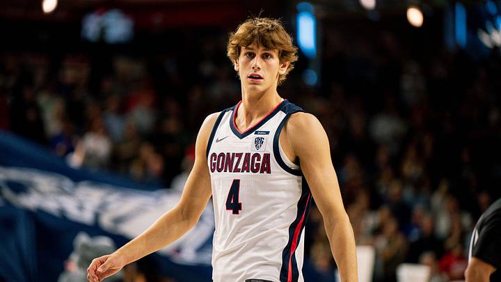 Gonzaga Bulldogs guard Davis Fogle (4). Gonzaga Bulldogs guard Davis Fogle (4).