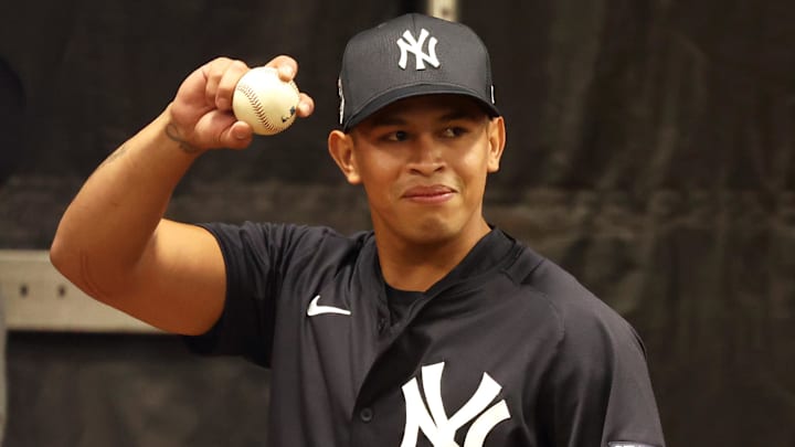 Feb 15, 2024; Tampa, FL, USA; New York Yankees relief pitcher Jonathan Loaisiga (43) works out during spring training practice at George M. Steinbrenner Field
