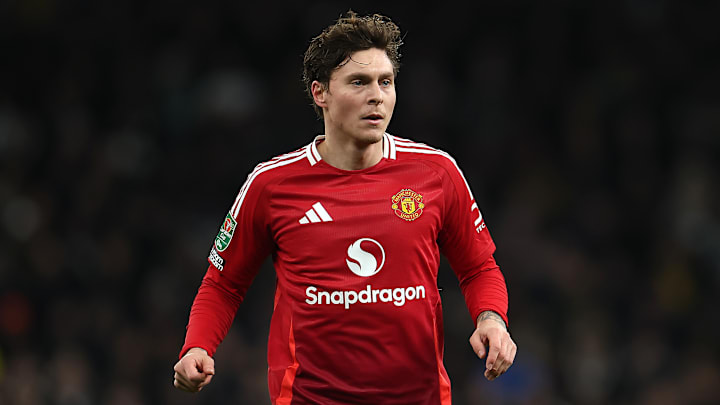 Victor Lindelof has struggled with injuries this season Victor Lindelof has struggled with injuries this season
