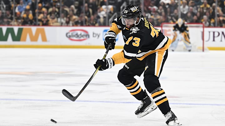 Columbus Blue Jackets v Pittsburgh Penguins