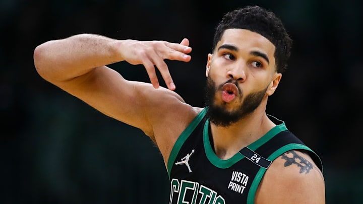 Tatum buscará la primera victoria de los Celtics ante los Bucks