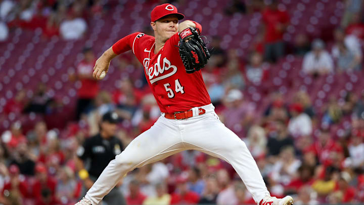 St Louis Cardinals v Cincinnati Reds - Game Two