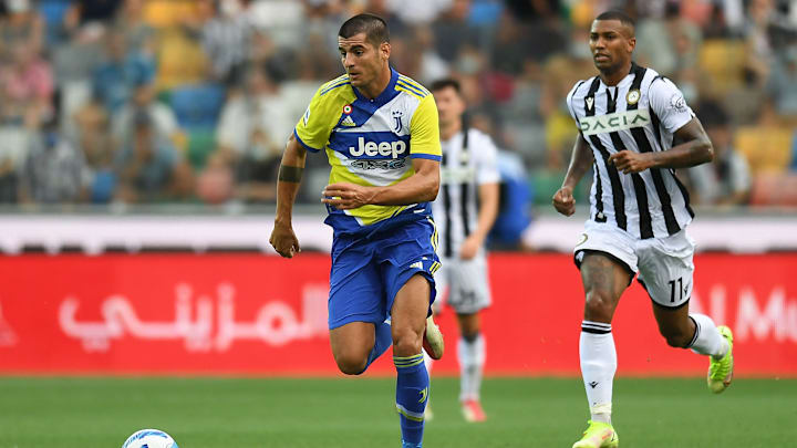 Alvaro Morata porta palla contro l'Udinese Alvaro Morata porta palla contro l'Udinese