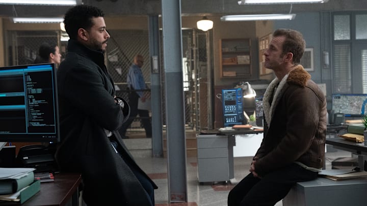 ALERT: MISSING PERSONS UNIT: L-R: Ryan Broussard and Scott Caan in the “Benjamin Franklin” episode of ALERT: MISSING PERSONS UNIT airing Tuesday, March 12 (9:00-10:00 PM ET/PT) on FOX. ©2024 Fox Media LLC. CR: Katie Yu/FOX