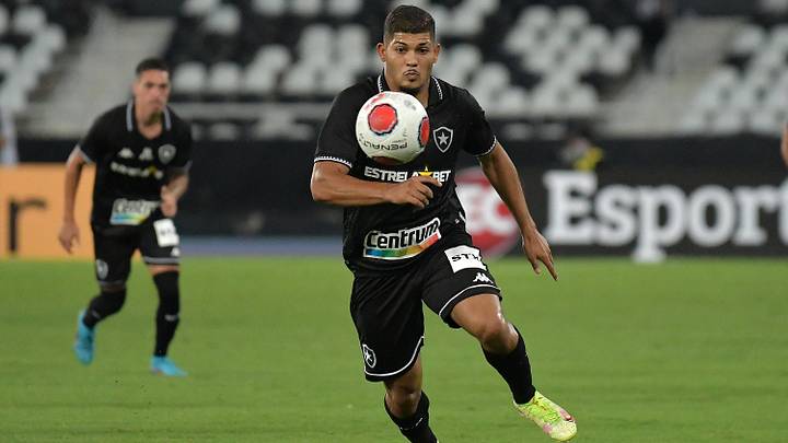 Portuguesa-RJ e Botafogo medem forças pela 9ª rodada do Campeonato Carioca. Portuguesa-RJ e Botafogo medem forças pela 9ª rodada do Campeonato Carioca.